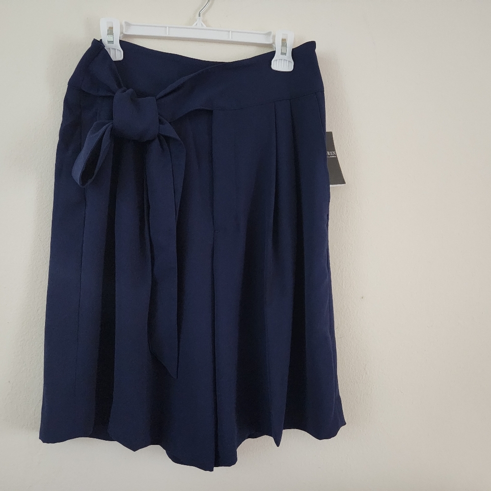 Women’s Navy Tie-Waist Shorts - Picture 2 of 16
